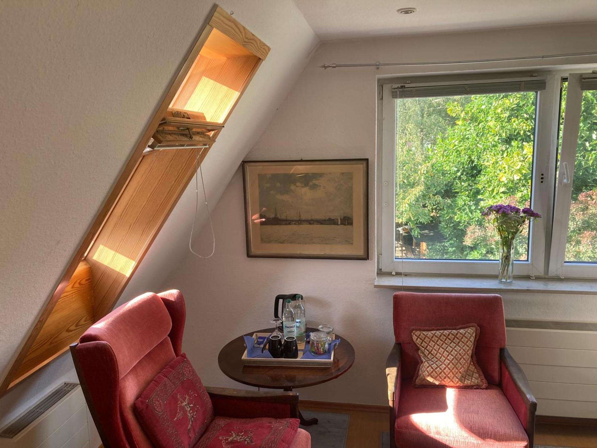 Privatzimmer Am Volkspark - Naehe Arenen Und Trabrennbahn Hamburg-Harburg Exteriör bild